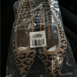 Old Navy Brown and Black Flats Stylish Loafers